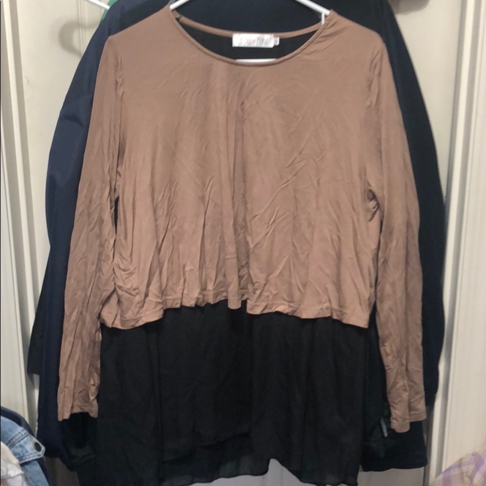 Latched Mama dressy nursing top XL